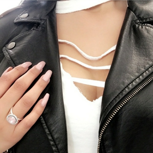 Pandora Jewelry - 💗Final reduction- Retired Pandora Legacy Ring